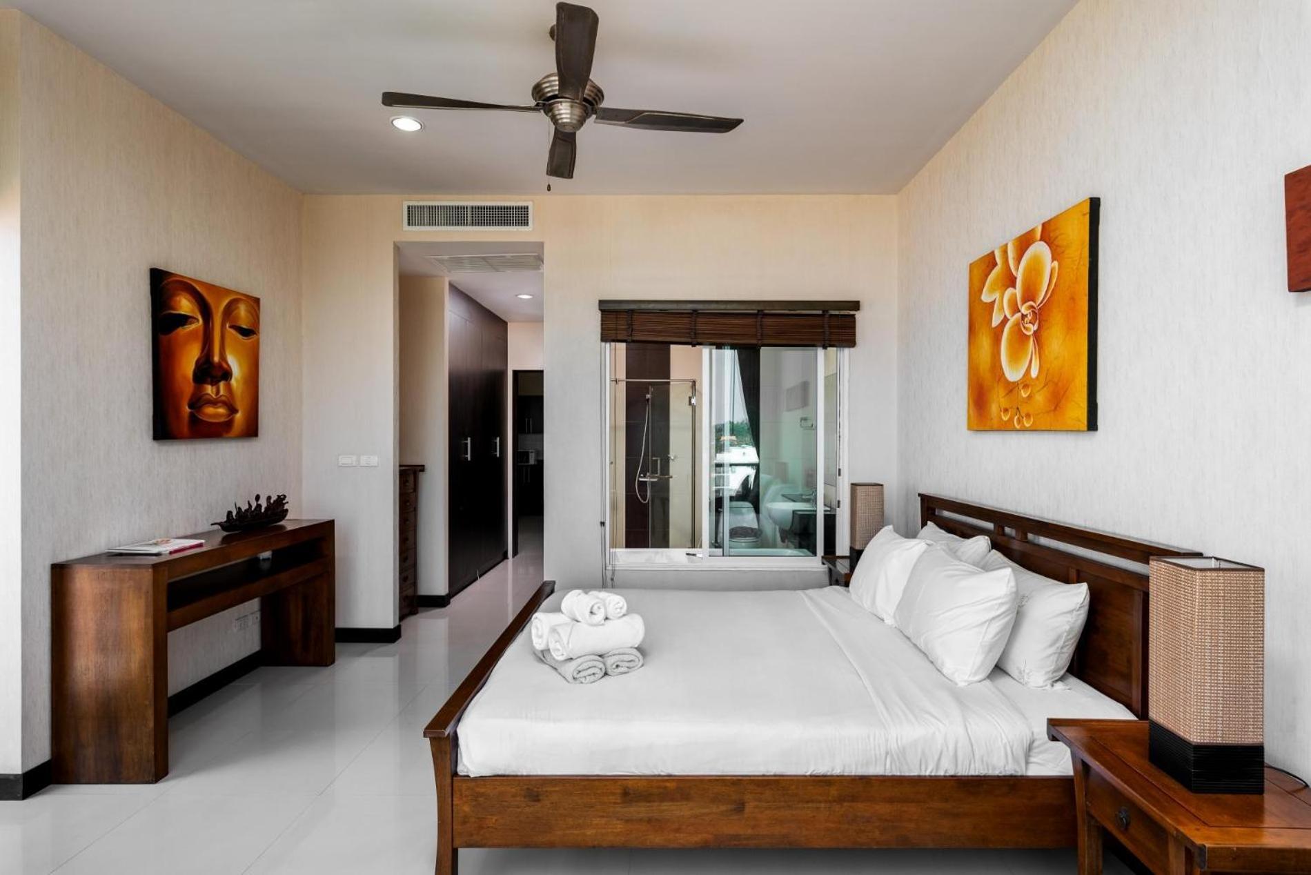 Veloche 2 Bedroom Apartment With Seaview Karon Kültér fotó